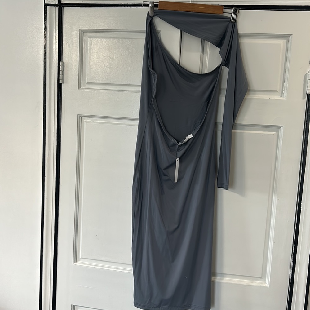 NWT one shoulder backless midi dress - Picture 5 of 7